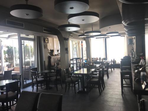 Hostal Villa Piano&bar