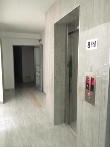 Apartamento Brand New Apt Near The Main Train Station