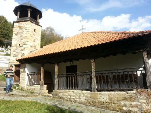 Hostel Trnovski Vetar