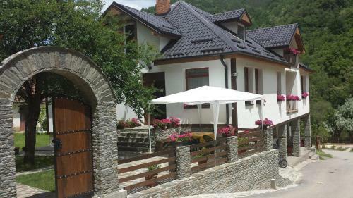 Hostal Villa Ana Marija
