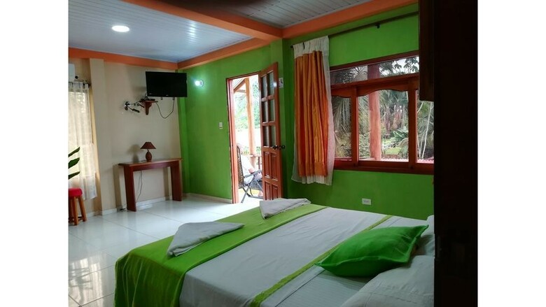 Hotel Caba�as Yakuruna