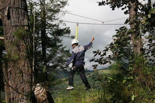 Centro Ecotur�stico Caba�as Never�a