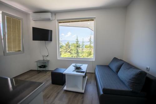 View Topia Apartments