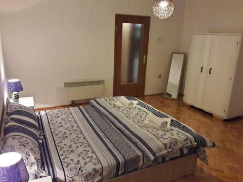 The Kings Apartment