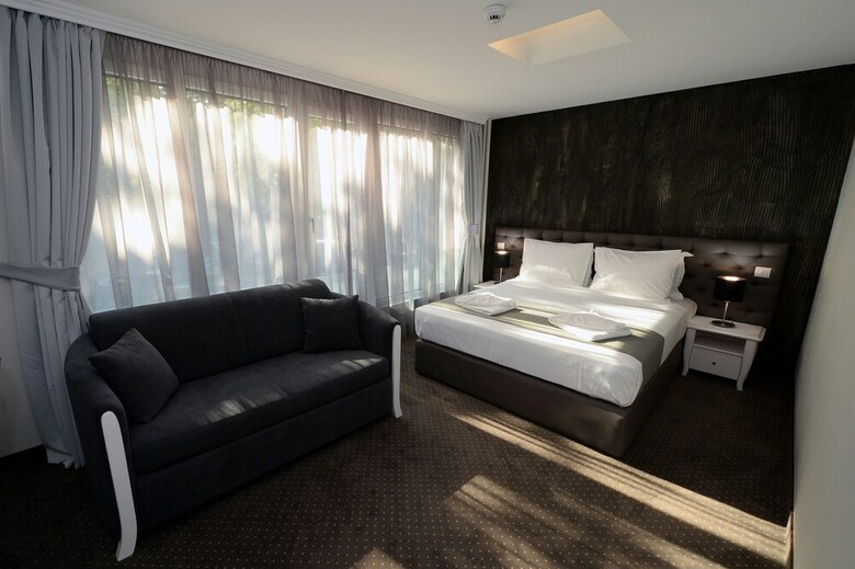 Hotel Alexandar II