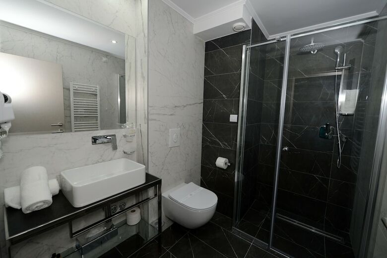 Hotel Alexandar II