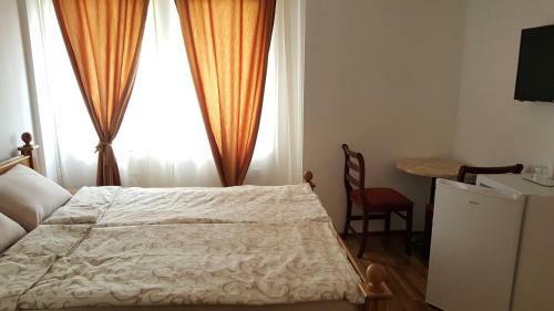 Hostal Villa Srma