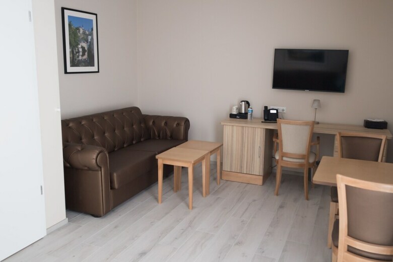 Gulliver Tower Hotel