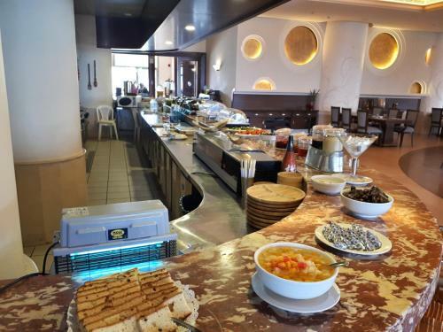 Jiyeh Marina Resort Hotel & Chalets