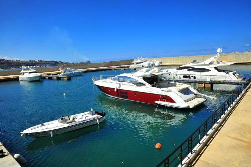 Jiyeh Marina Resort Hotel & Chalets