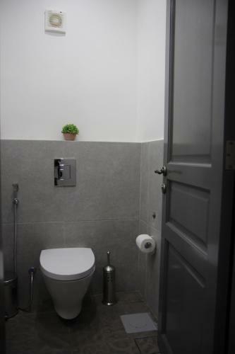 Apartamento Big Luxurious 2-bedroom Apt Jounieh
