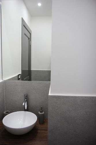 Apartamento Big Luxurious 2-bedroom Apt Jounieh