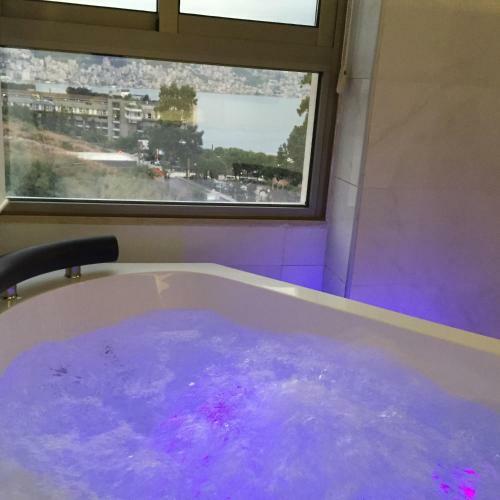 Aphrodite Hotel