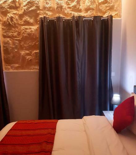 Hostal Beit Lebbos