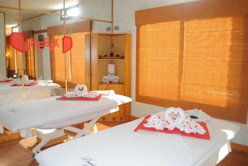 Pineland Hotel And Health Resort
