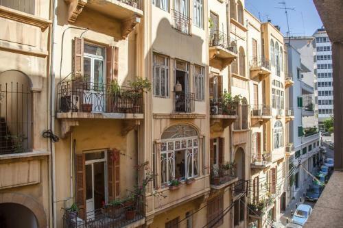 Gemmayze 1bd Apartment