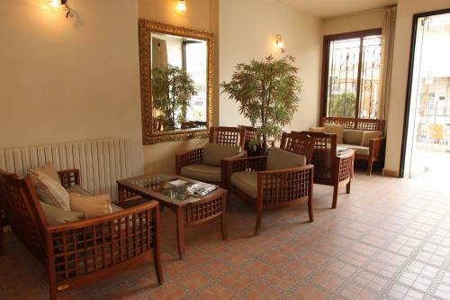 Hammana Plaza Hotel