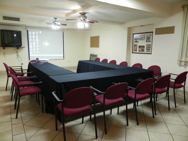 Hotel Suites Kino