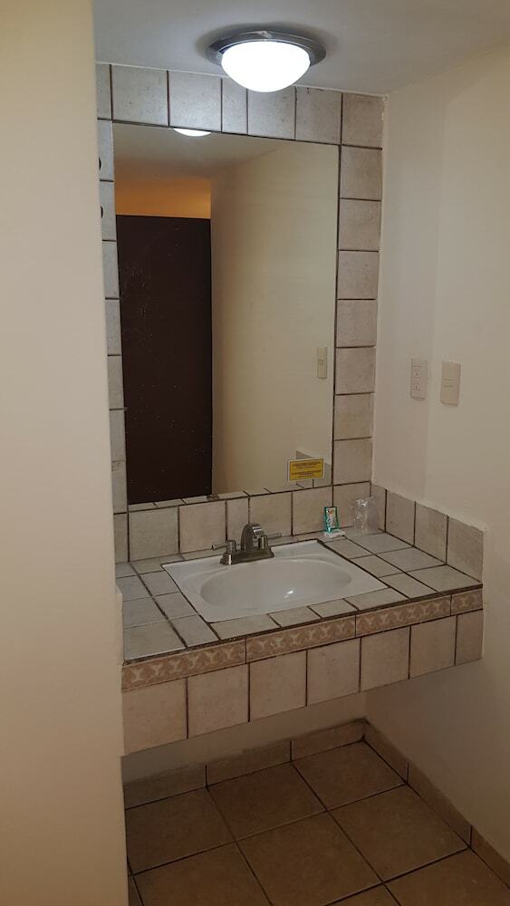 Hotel Suites Kino