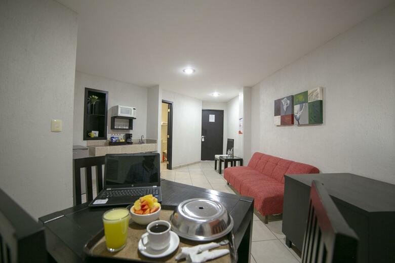 Rs Suites Hotel