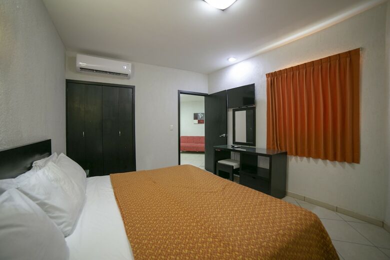 Rs Suites Hotel