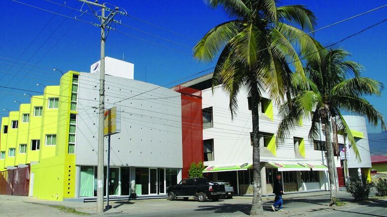 Rs Suites Hotel