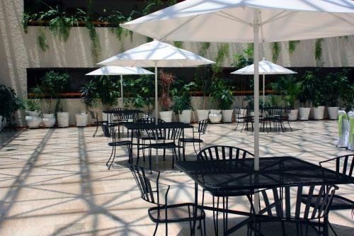Cantalagua Inn