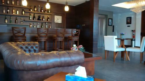 Monoberge Hotel