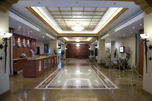 Bzommar Palace Hotel