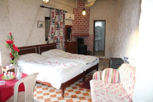 Hostal Ch�teau Sainte-andr�e