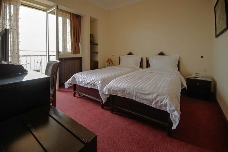 Quartier Suisse Hotel