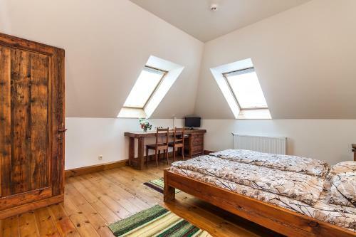 Hostal Lau?u Akmens