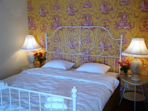 Hotel Rund?le