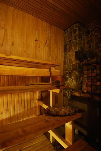 Lakeside Guesthouse Langstini