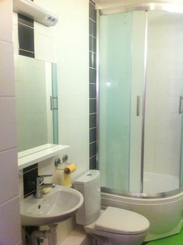 Hostal Guest House - Cafe Liepas