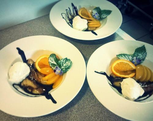 Hostal Guest House - Cafe Liepas