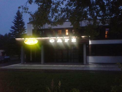 Hostal Guest House - Cafe Liepas
