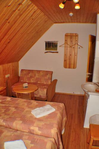Hostal Guesthouse Leiputrija
