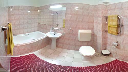 Hotel Motel Brencis