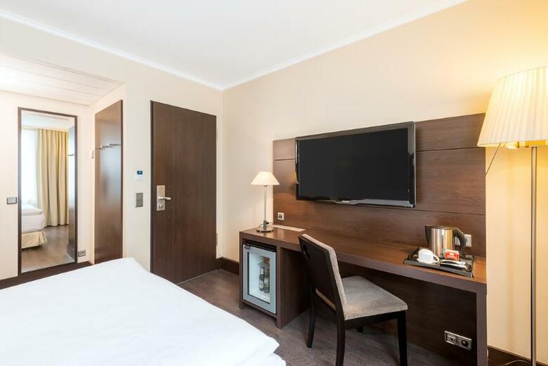 Hotel NH Collection Berlin Mitte Am Checkpoint Charlie