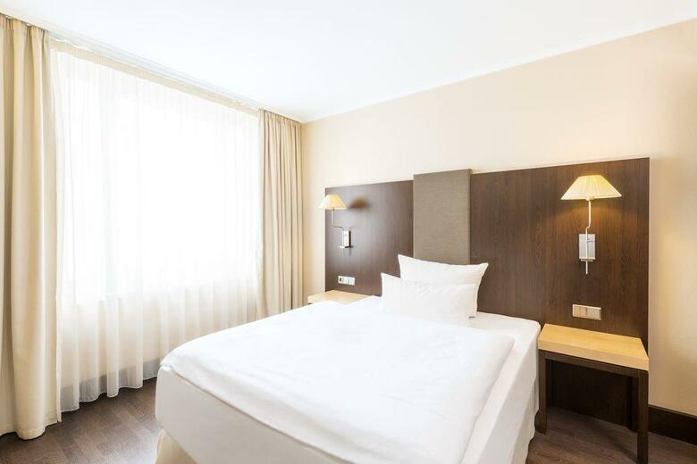 Hotel NH Collection Berlin Mitte Am Checkpoint Charlie