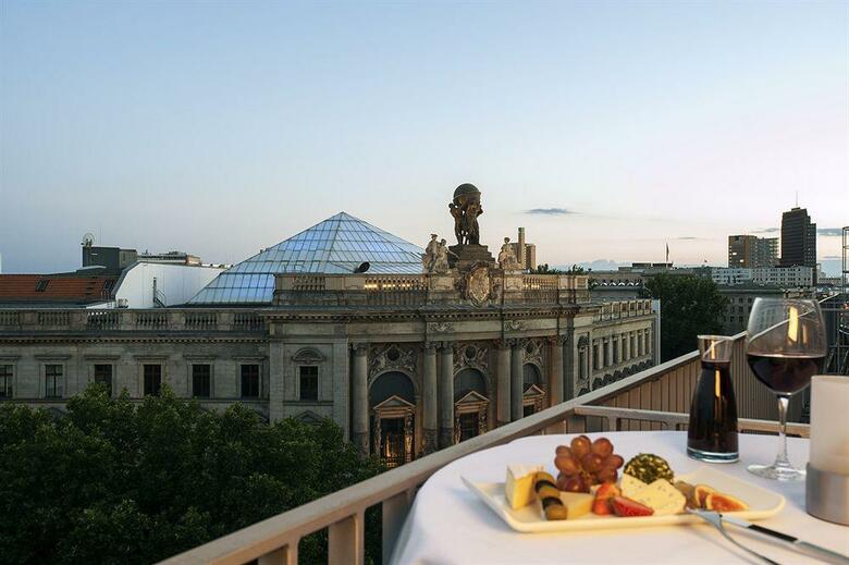 Hotel NH Collection Berlin Mitte Am Checkpoint Charlie
