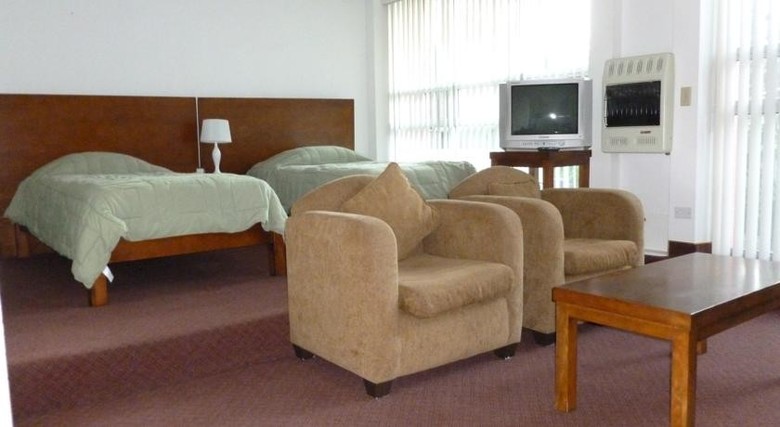 Hotel Dali Suites