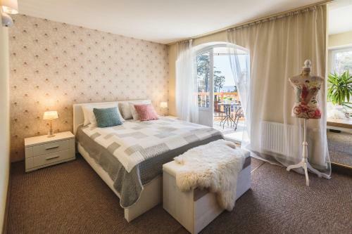 Hostal Guest House Karle