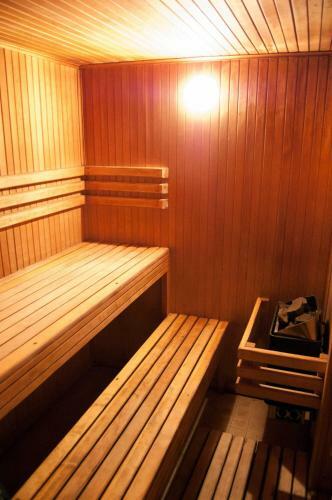 Hostal Guest House Karle
