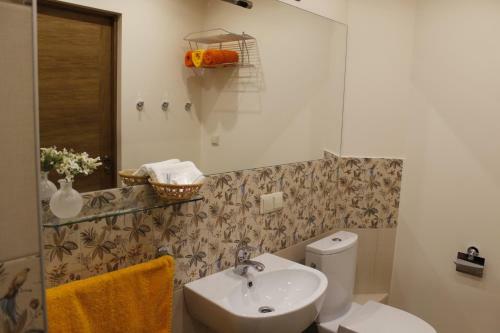 Hostal Hotel Senl??i