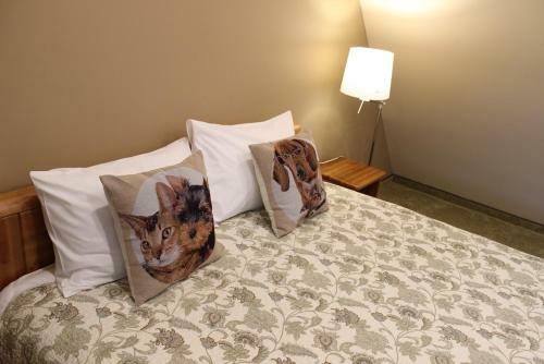 Hostal Hotel Senl??i