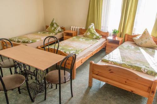 Hostal Unce 2