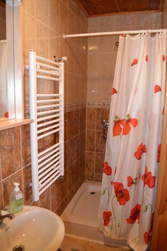 Hostal Guest House Magones