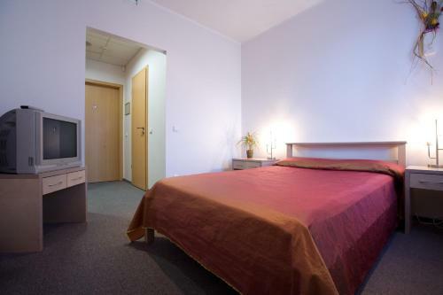 Hotel Tukuma Ledus Halle